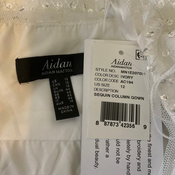 Aidan Mattox White Sequined A-Line Sleeveless Long Evening Gown Size 12 Formal - Picture 11 of 14